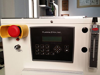 等離子表面處理機(jī)的聚合工藝有哪些特點(diǎn)和用途